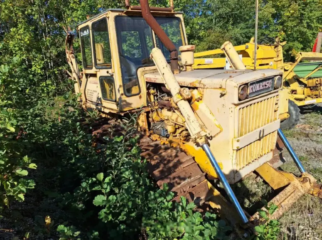 Komatsu D65-A6-LGP Kabelpflug — fotografie 2 z 9